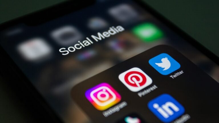 The Real Estate Agent’s Guide to Social Media Marketing